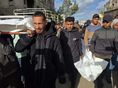 04 February 2026, Palestinian Territories, Khan YunisPalestinians bid farewell to the bodies of three citizens at Nasser Hospital in Khan Younis, who were killed in an Israeli attack on their displacement tent south of the city. According to medical sources, 18 citizens were killed today in Israeli attacks on various areas of the Gaza Strip. PhotoTariq Mohammad/APA Images via ZUMA Press Wire/dpa