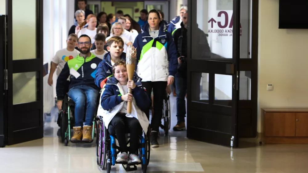04.02.2026. Olimpijska baklja v URI Soča. Foto: Bojan Velikonja