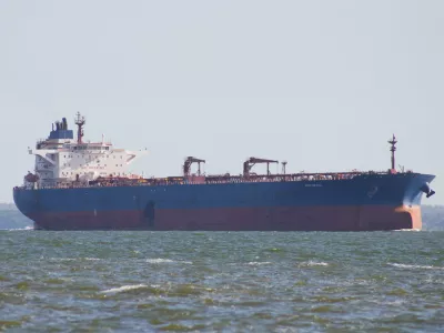 The oil tanker named Xanthos Eos steam on Lake Maracaibo, Venezuela, Wednesday, Jan. 7, 2026. (AP Photo/Edgar Frias)A