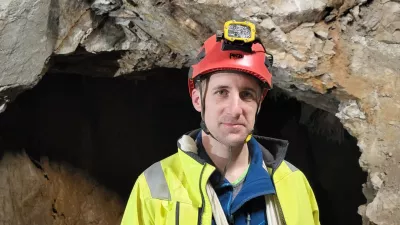 Dr. Mitja Prelov&scaron;ek, In&scaron;titut za raziskovanje krasa ZRC SAZU / Foto: Katja Gle&scaron;čič 