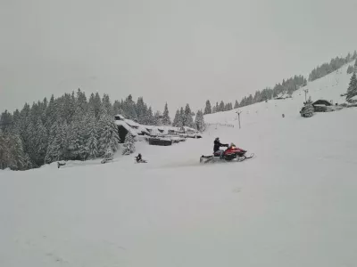 Razdejanje na progah. Foto: Krvavec