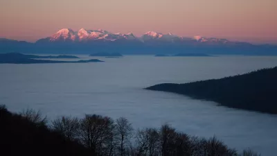 Alpe in Ljubljana v megli. Foto Miha Krofel / Foto: Miha Krofel