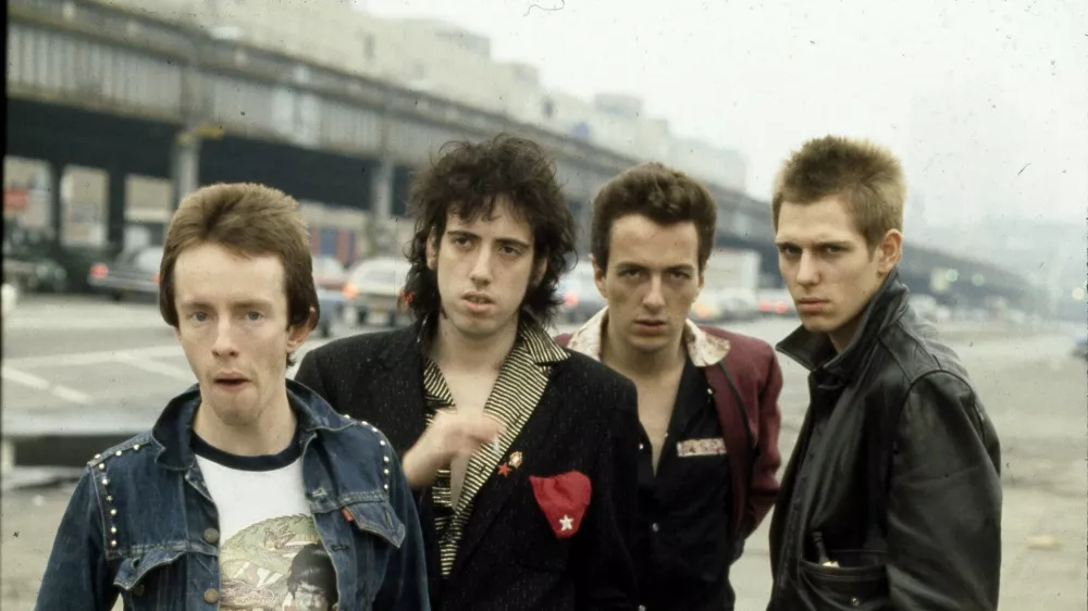 (left to right) Drummer Nicky 'Topper' Headon, guitarist Mick Jones, singer Joe Strummer (1952 - 2002) and bassist Paul Simonon of British punk group The Clash in New York in 1978. (Photo by Michael Putland/Getty Images)