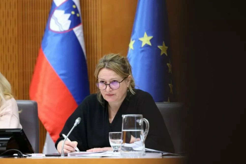 Lena Grgurevič, poslanka, Gibanje Svoboda