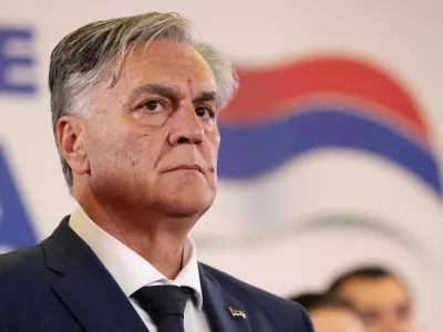 FILE PHOTO: Sinisa Karan attends a press conference after preliminary results indicated he won a snap presidential election in Banja Luka, Bosnia and Herzegovina, November 23, 2025. REUTERS/Amel Emric/File Photo