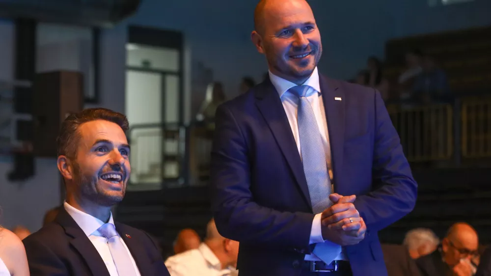 NSi na očitke zlorabe položaja odgovarja z napadom na tožilstvo