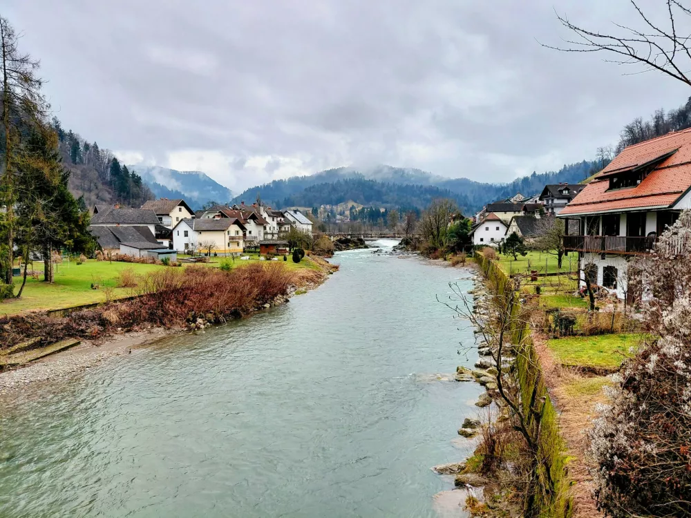 &Scaron;kofja Loka Sora