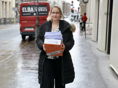 &Scaron;tepanjsko naselje, vlaganje tožbe. Foto: Jaka Gasar