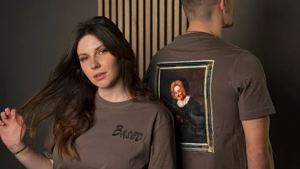 Nedovoljena raba: Kofetarica je kavo zamenjala za brzostrelko