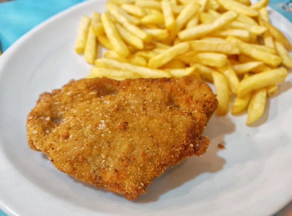 Ljubljanski zrezek / Foto: Miha First