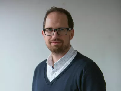 Tomaž Klip&scaron;teter, komentator, novinar    - Dnevnik 2016 - portreti za komentarje in kolumne - komentatorji - novinarji - novinar -  //FOTO: Maja Marko / Foto: Maja Marko