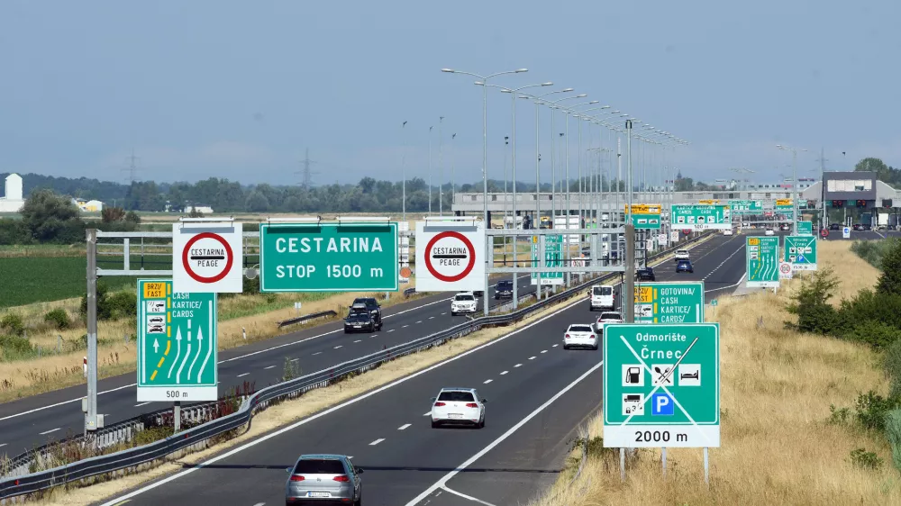 Hrva&scaron;ka, avtocesta, cestnina. Foto: Pixsell