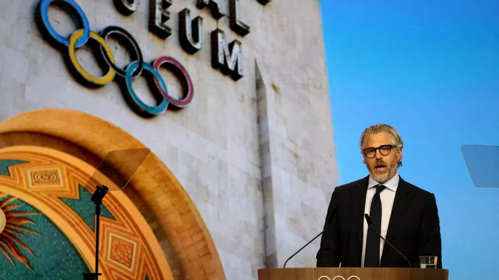 FILE PHOTO: Olympics - 144th IOC Session including the election of IOC President - Costa Navarino, Pylos, Greece - March 20, 2025 Chairman of the 2028 Los Angeles Olympics organizing committee Casey Wasserman during the 144th IOC Session REUTERS/Louisa Gouliamaki/File Photo