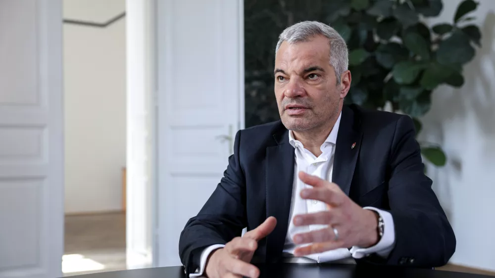 - 11.03.2025 - župan Maribora, Sa&scaron;a Arsenovič//FOTO: Jaka GasarOPOMBA: ZA OBJEKTIV - INTERVJU