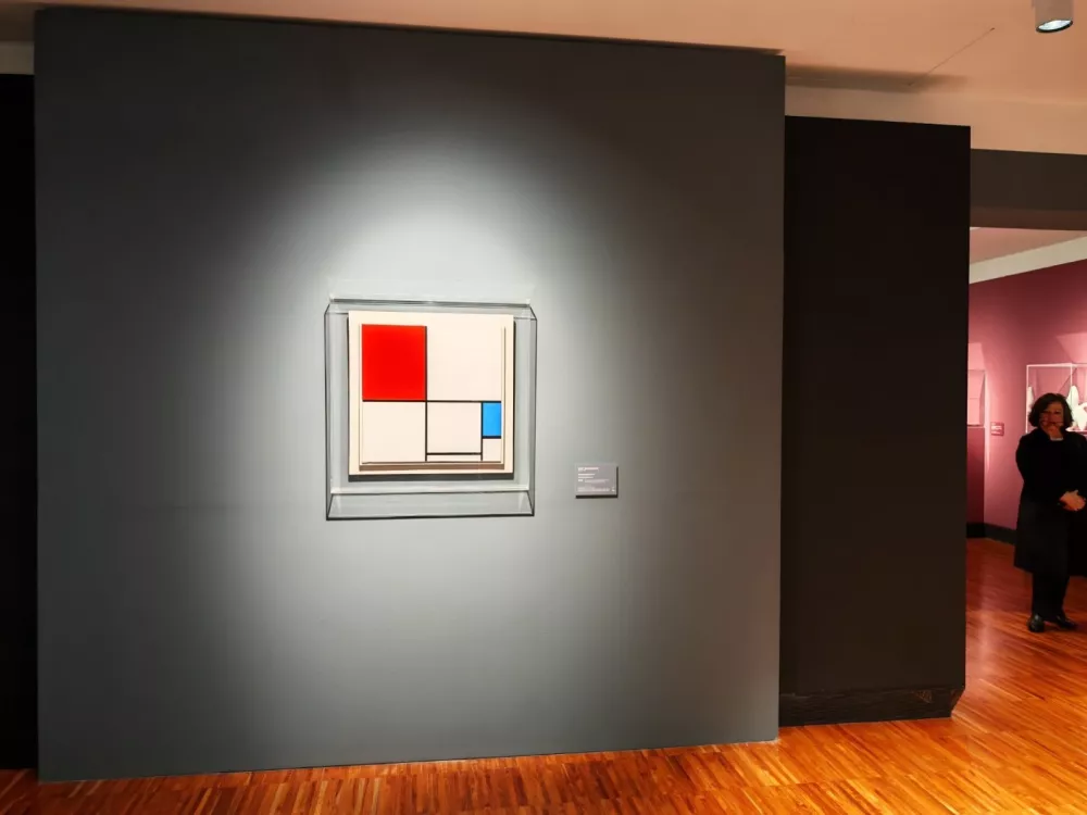 Piet Mondrian Kompozcija A / Foto: Miha &Scaron;tamcar