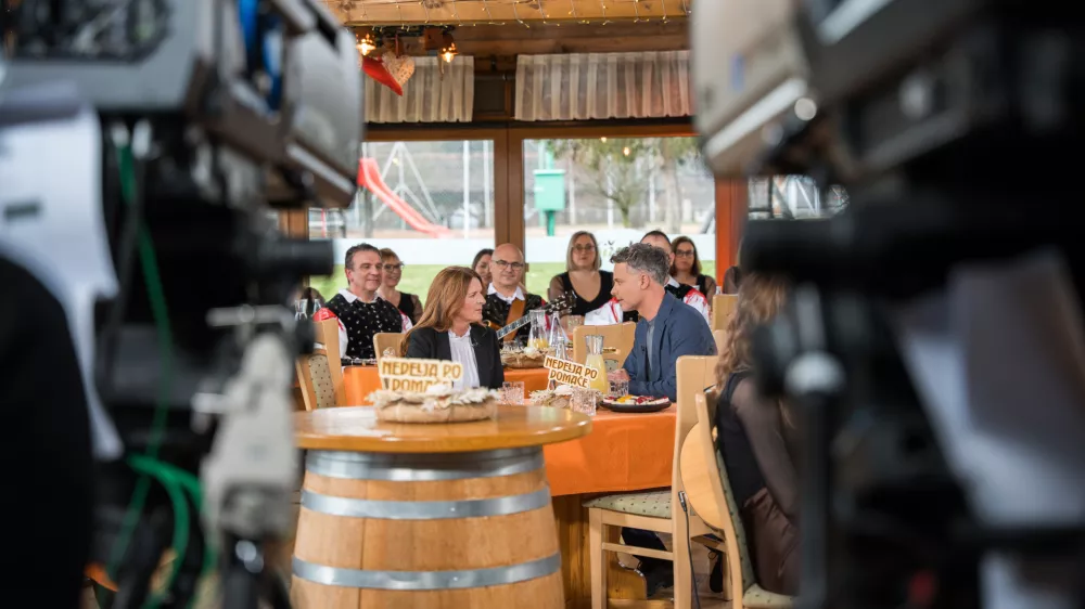 Nedelja po domače / Foto: Rtvs