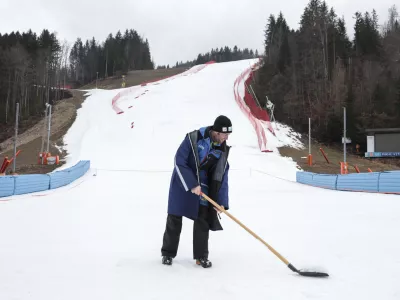 - 06.03. 2024 - priprava proge za odpadli pokal Vitranc, Podkoren //FOTO: Jaka Gasar / Foto: Jaka Gasar