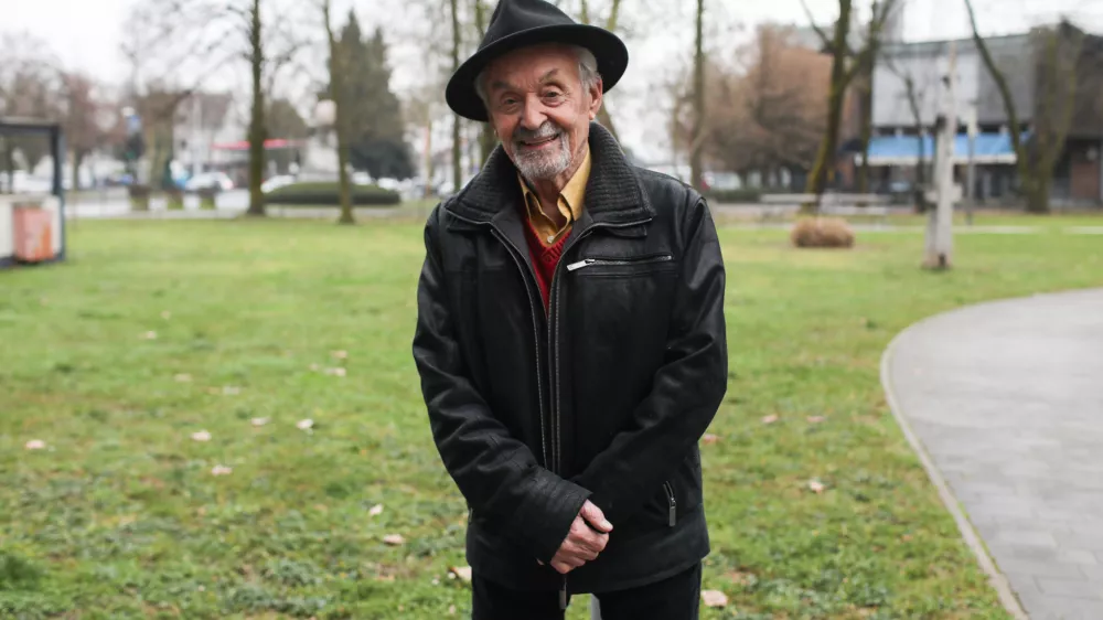 Kjer vreme pi&scaron;e zgodovino: Meteorolog, ki je bil med prvimi na Kredarici