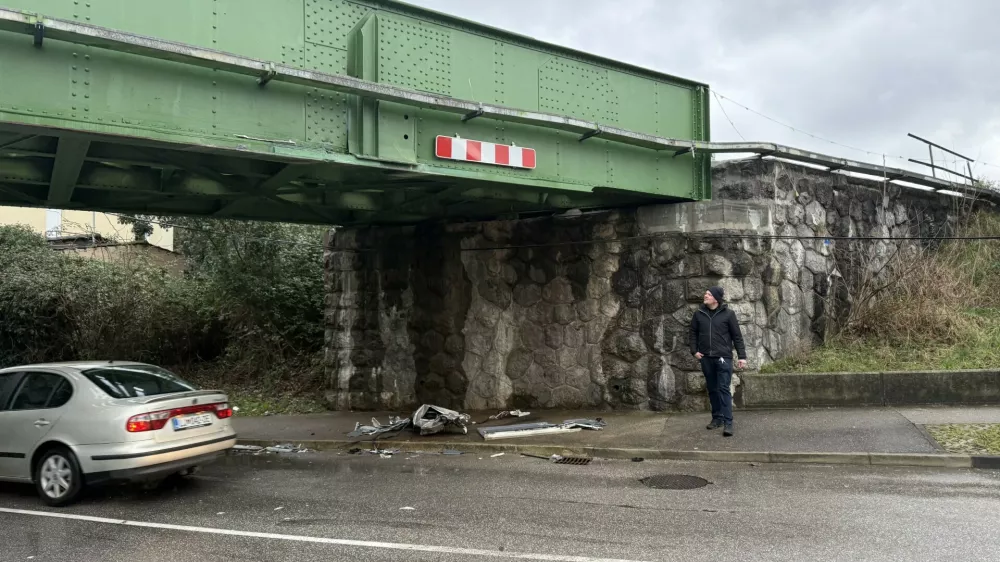 Solkan nadvoz Vanja Trkman/Radio Robin