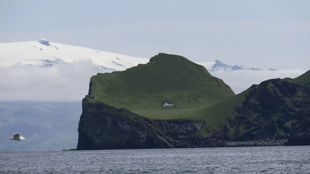 Islandija, najbolj osamljena hi&scaron;a na svetu. Foto: Profimedia