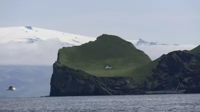 Islandija, najbolj osamljena hi&scaron;a na svetu. Foto: Profimedia