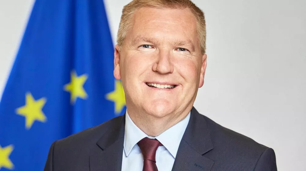 Michael McGrathevropski komisar za demokracijo, pravosodje, pravno državo in varstvo potro&scaron;nikov