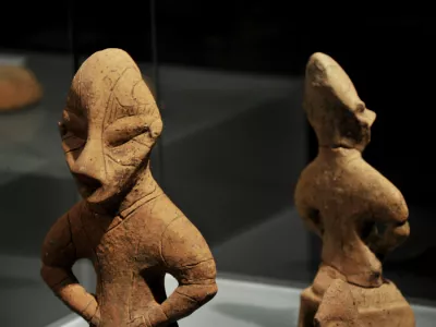 Nenavadne figurice, ki so jih na&scaron;li v najdi&scaron;čih vinčanske kulture.