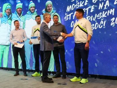  Franjo Bobinac, biatlonci,- Podelitev diplom biatloncem,- 27.01.2026. - Novinarska konferenca Olimpijskega komiteja Slovenije z uradno predstavitvijo reprezentance za nastop na olimpijskih igrah 2026 v Italiji.//FOTO: Bojan Velikonja