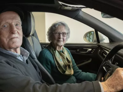 Dereck in Audrey Evans 