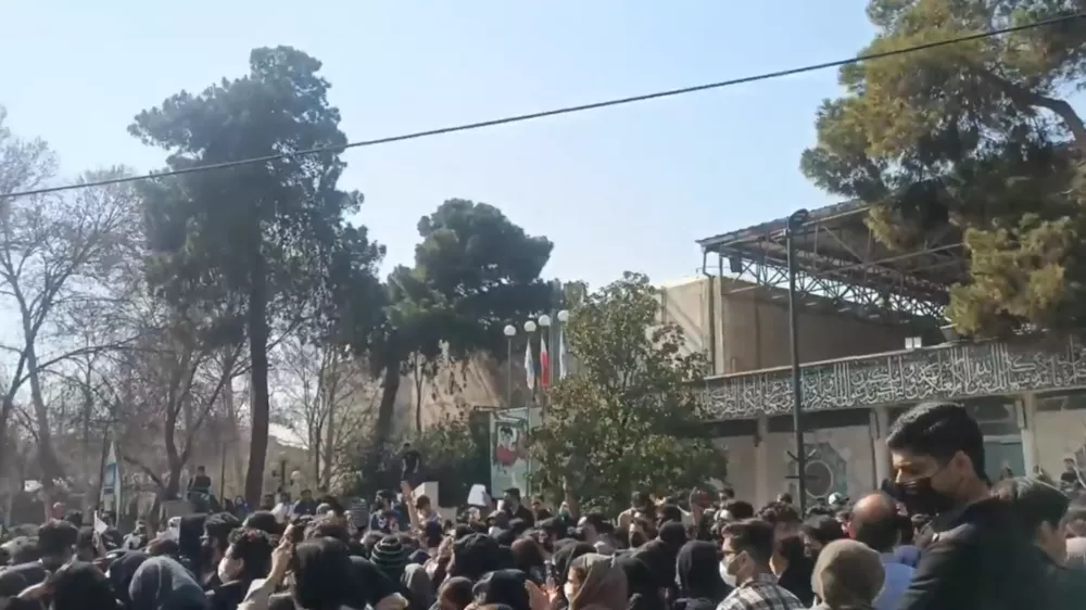 Iran protesti &scaron;tudentov