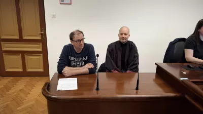 Tri leta zapora, ker se je preveč odločno branil