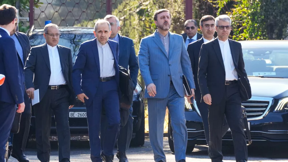 Iranian negotiating delegation departs for the site of the talks with U.S., in Geneva, Switzerland, February 26, 2026. Iranian Foreign Ministry/WANA (West Asia News Agency)/ Handout via REUTERS ATTENTION EDITORS - THIS PICTURE WAS PROVIDED BY A THIRD PARTY.
