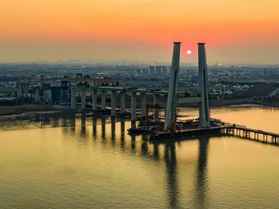 ZHANGJIAGANG, CHINA - DECEMBER 27, 2025 - The construction site of the world's largest span suspension bridge, Zhangjinggao Yangtze River Bridge South Channel Bridge, currently under construction in Zhangjiagang City, Jiangsu Province, China on December 27, 2025.,Image: 1061807280, License: Rights-managed, Restrictions: CHINA OUT, Model Release: no / Foto: Profimedia