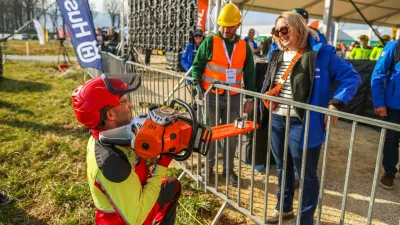 Svetovno gozdarsko prvenstvo, marec 2026, &Scaron;entjernej, gozdarji, gozd, motorka, podiranje dreves / Foto: Matej Pov&scaron;e/sidg