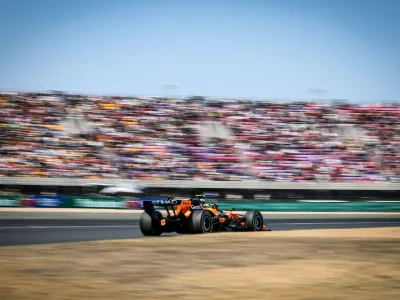 SHANGHAI, CHINA - MARCH 14: Lando Norris of Great Britain driving the (1) McLaren Mastercard Formula 1 Team MCL40 during practice ahead of the F1 Grand Prix of China at Shanghai International Circuit on March 14, 2026 in Shanghai, China.(Photo by Paddocker)F1 Grand Prix of China 2026: Practice, Shanghai International Circuit, Shanghai - 14 Mar 2026,Image: 1083645540, License: Rights-managed, Restrictions:, Model Release: no / Foto: Profimedia