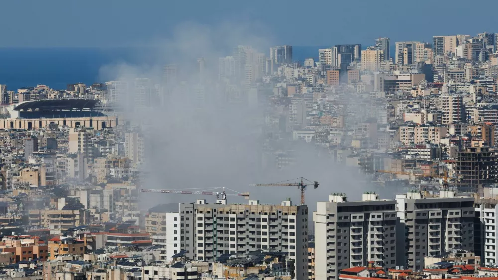 Smoke rises after an Israeli strike on Beirut's southern suburbs, following an escalation between Hezbollah and Israel amid the U.S.-Israel conflict with Iran, Lebanon, March 2, 2026. REUTERS/Mohamed Azakir