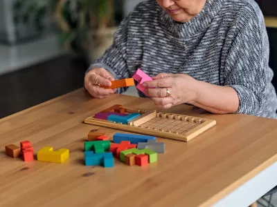 Tudi igre, kot so tetris, lahko pomagajo. / Foto: Istock