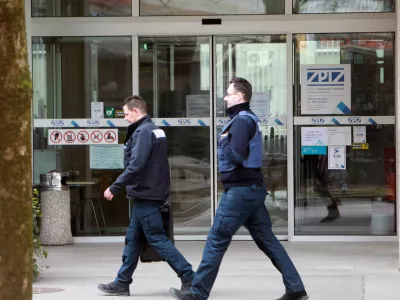 06.02.2025 - simbolična fotografija- ZPIZ, pokojnina, upokojenci, denarFoto: Tomaž Skale