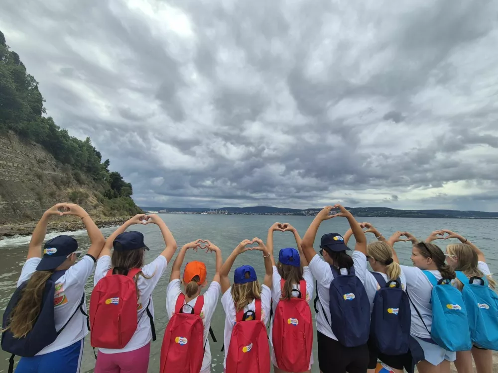 Rdeči križ Slovenije, humanitarna dejavnost, prostovoljci / Foto: Rdeči Križ Slovenije