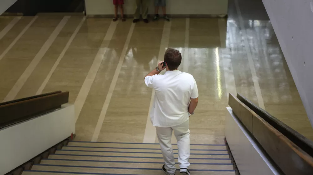 Preiskave le &scaron;e pri kardiologih in internistih