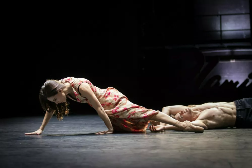 Razmerja, prevedena v telesni jezik