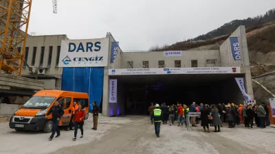 18.3.2024 - predor Karavanke - dogodek ob preboju vzhodne cevi avtocestnega predora Karavanke, nagovor bo imel predsednik vlade Robert Golob, dogodka se bo udeležila tudi ministrica za infrastrukturo Alenka BratušekFoto: Luka Cjuha