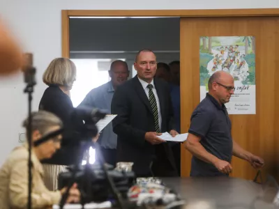 Jože Podgor&scaron;ek je za revizijo dela Romana Žvegliča od&scaron;tel 33.550 evrov