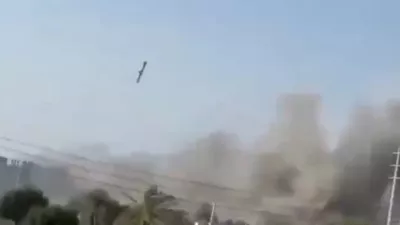 Posnetek ameriške rakete tomahawk.