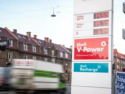 Fuel prices are displayed at a Shell gas station in Copenhagen, Denmark, March 9, 2026. Ritzau Scanpix/Sebastian Elias Uth via REUTERS  ATTENTION EDITORS - THIS IMAGE WAS PROVIDED BY A THIRD PARTY. DENMARK OUT. NO COMMERCIAL OR EDITORIAL SALES IN DENMARK.