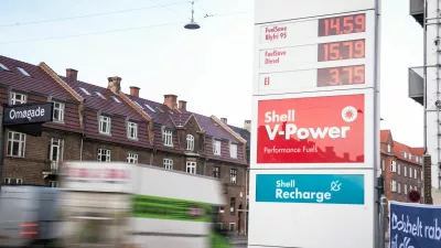 Fuel prices are displayed at a Shell gas station in Copenhagen, Denmark, March 9, 2026. Ritzau Scanpix/Sebastian Elias Uth via REUTERS  ATTENTION EDITORS - THIS IMAGE WAS PROVIDED BY A THIRD PARTY. DENMARK OUT. NO COMMERCIAL OR EDITORIAL SALES IN DENMARK.