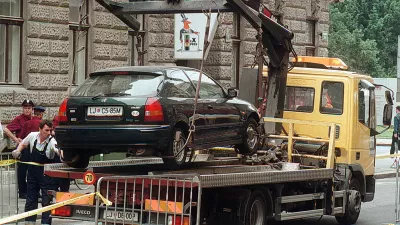 Odvoz avtomobila, pajek / Foto: Matej Pov&scaron;e