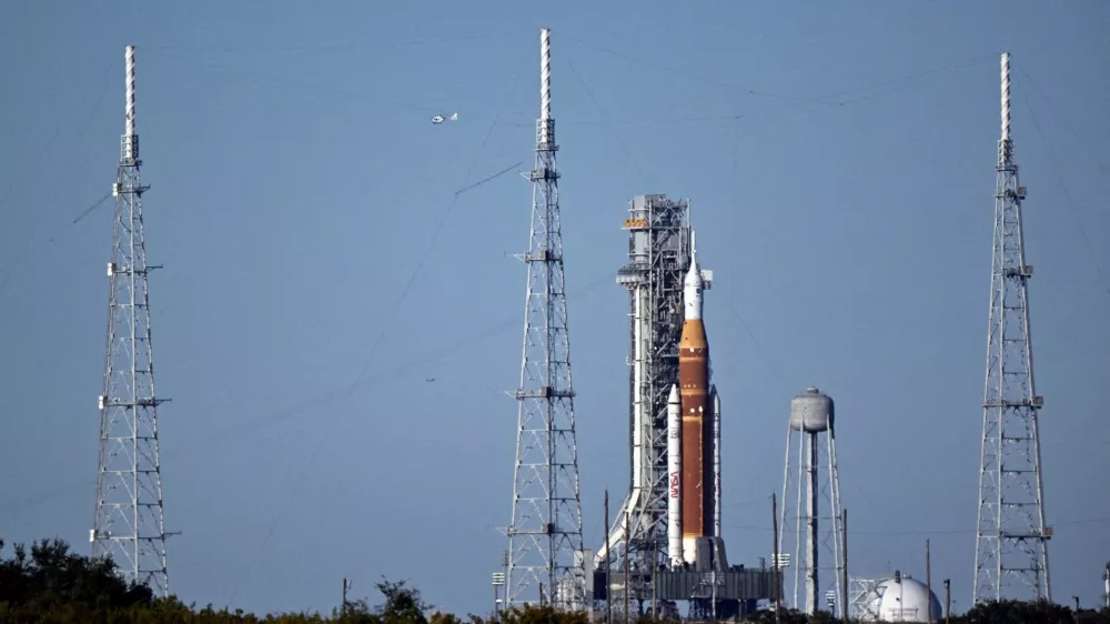 FILE PHOTO: The Space Launch System (SLS), with the Orion crew capsule, stands at launch complex 39B during the Wet Dress Rehearsal, a full-scale countdown and propellant load, for the Artemis II mission to the Moon at Kennedy Space Center in Cape Canaveral, Florida, U.S., February 2, 2026. REUTERS/Steve Nesius/File Photo