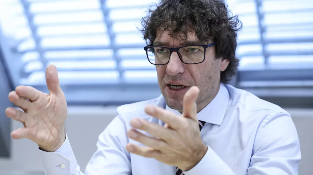 - 17.01.2024 - dr. Dejan Paravan, strokovnjak na področju trženja električne energije - generalni direktor družbe GEN energija //FOTO: Jaka Gasar