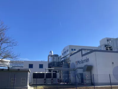 Melamin: Namesto obljubljene selitve posodobitev